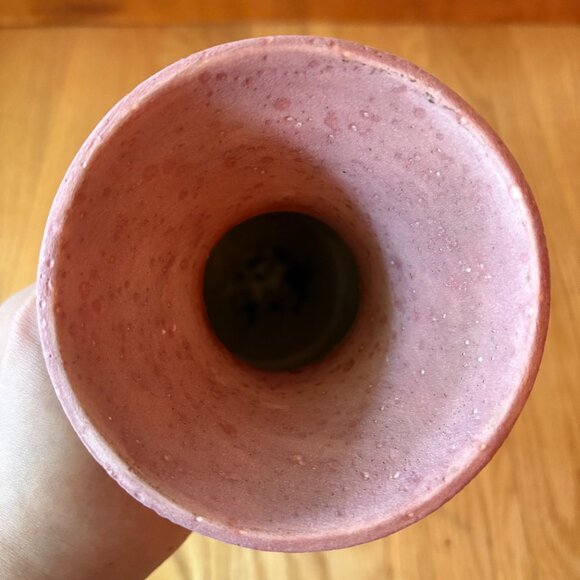 Signed Numbered Vera Russell Handmade Vase Pink Blue Mountains Pueblos Desert - Picture 11 of 12